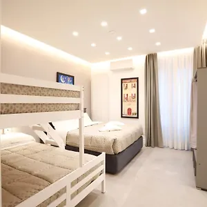 Unique Luxury , Rom Italien